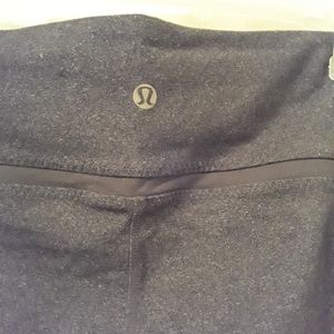 lululemon Capri work out pants